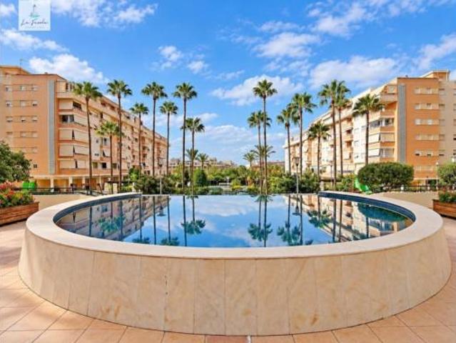 Piso en alquiler en Puerto de la Torre, Málaga-Costa del Sol