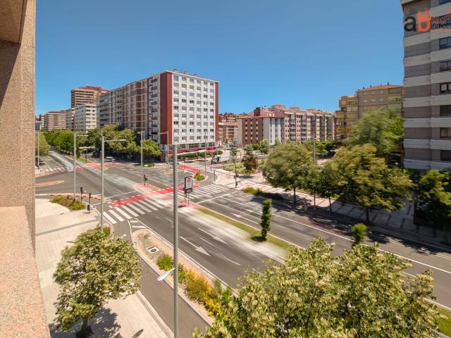 Piso en alquiler en Zabalguneak, Iruñerria