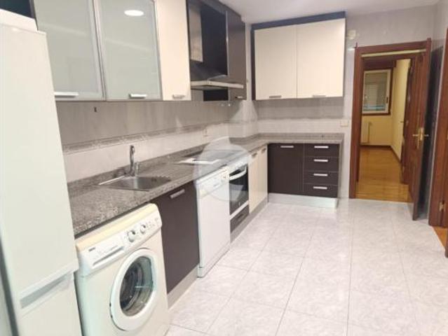 Piso en alquiler en O Posío, Ourense