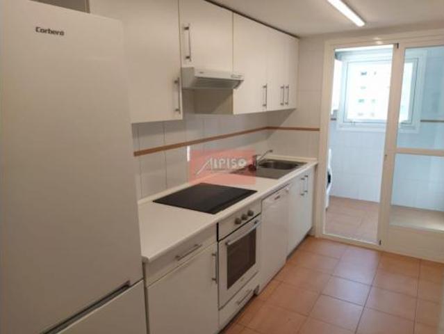 Piso en alquiler en Montealegre, Ourense