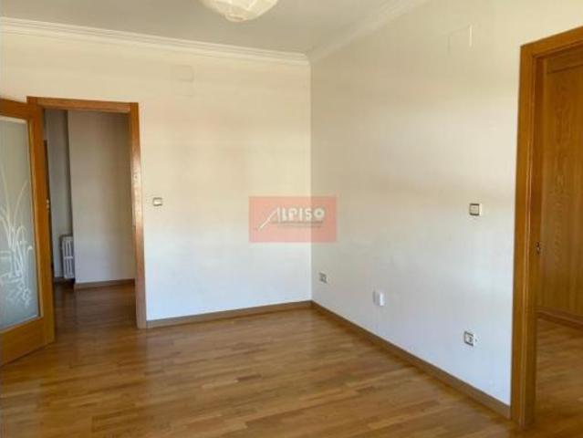 Piso en alquiler en As Lagoas, Ourense