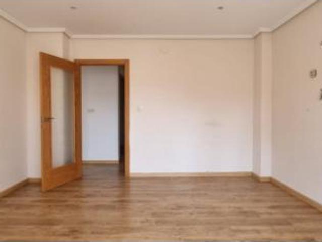 Piso en alquiler en Couto, Ourense