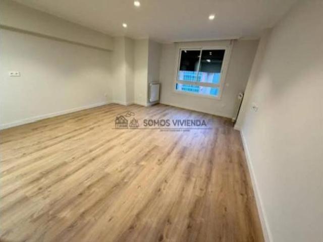 Piso en alquiler en Centro, Ourense