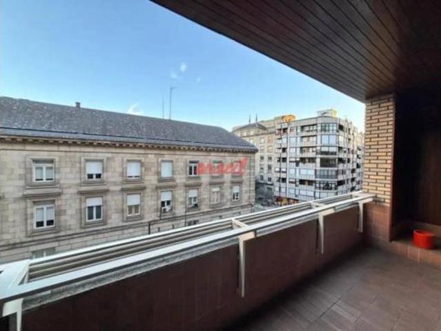 Piso en alquiler en Centro, Ourense