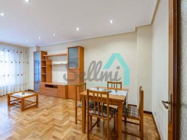 Piso en alquiler en El Milán, Oviedo