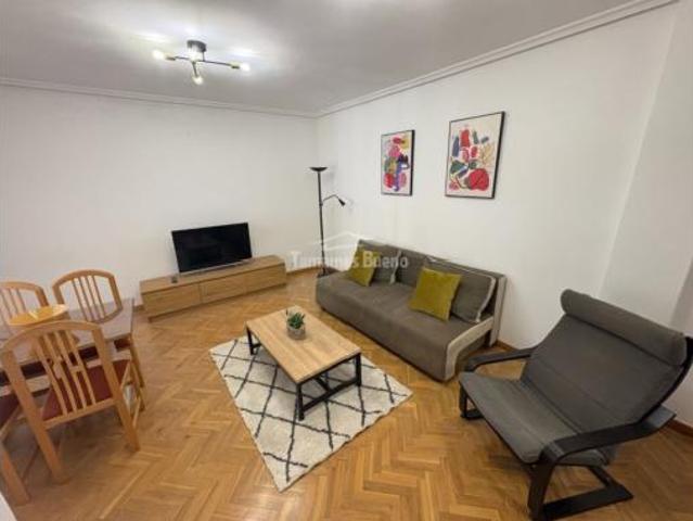Piso en alquiler en Centro, Salamanca