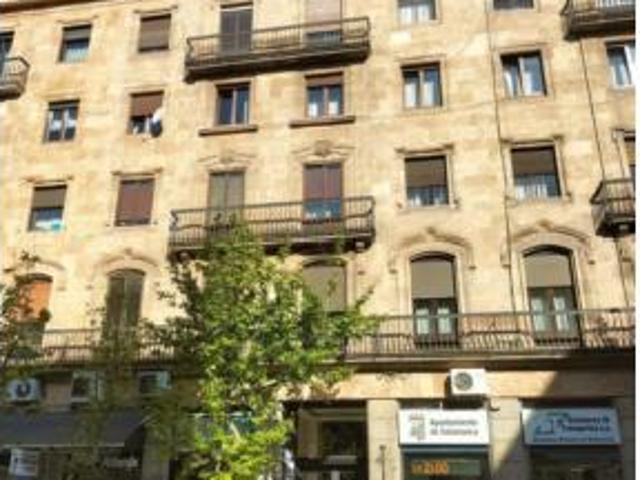 Piso en alquiler en Centro, Salamanca