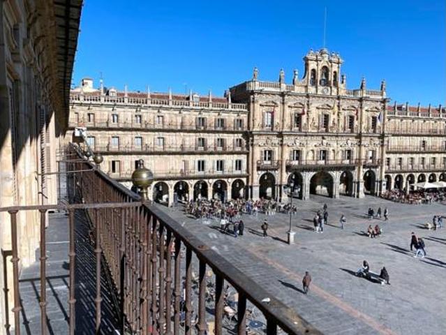 Piso en alquiler en Centro, Salamanca