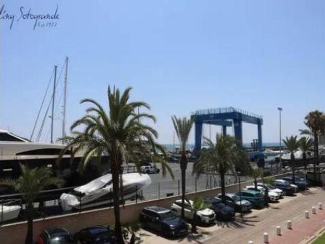 Piso en alquiler en Torreguadiaro, Campo de Gibraltar