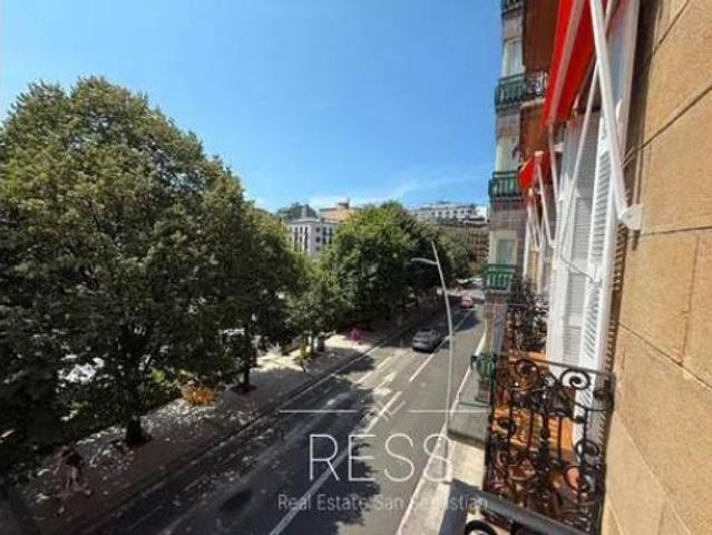 Piso en alquiler en Centro, Donostia-san Sebastián