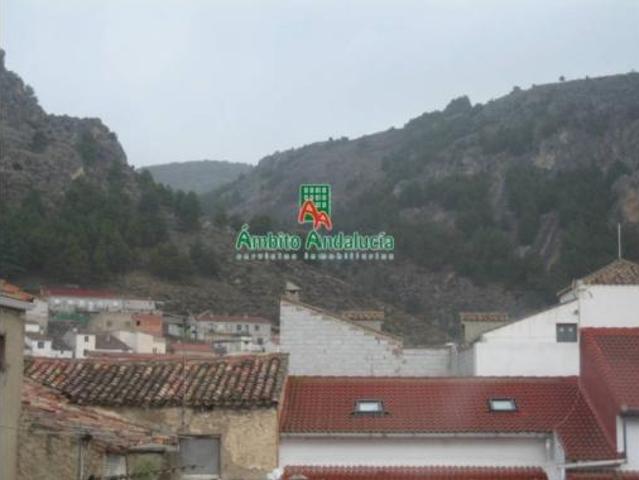 Piso en alquiler en Santiago-pontones, Andalucía