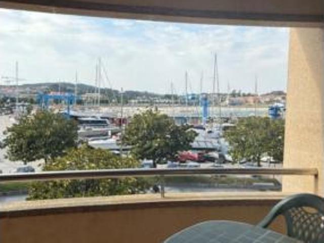 Piso en alquiler en Barbeito, O Salnés