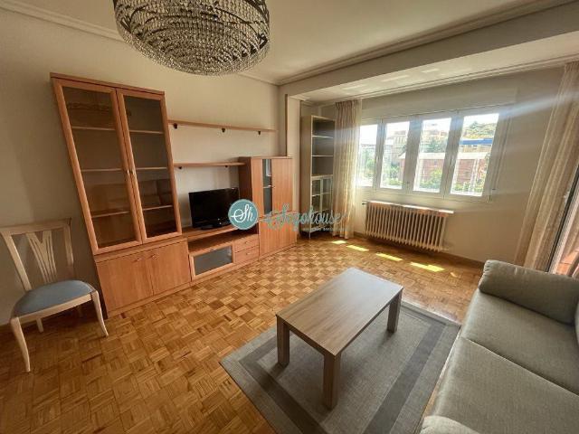 Piso en alquiler en Nueva Segovia, Segovia