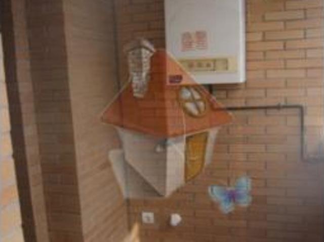 Piso en alquiler en Urbanización el Quiñón, Seseña