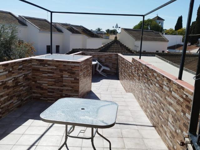 Piso en alquiler en Santa Eufemia, Tomares