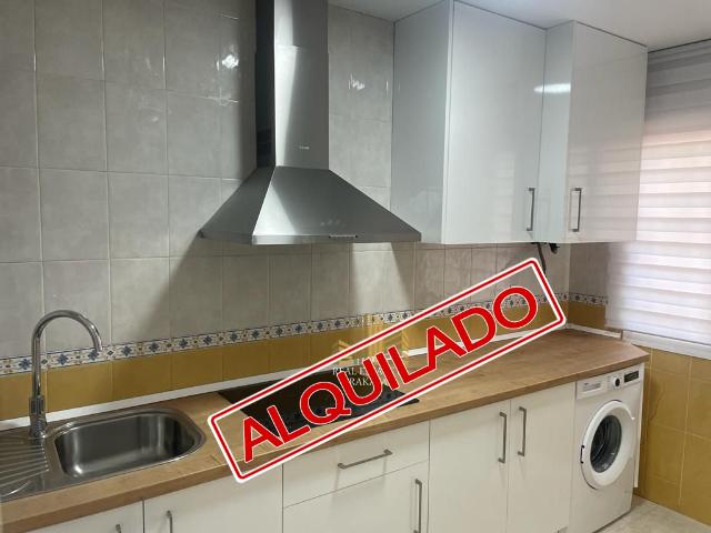 Piso en alquiler en Dos Hermanas, Barriada Juan de la Cosa