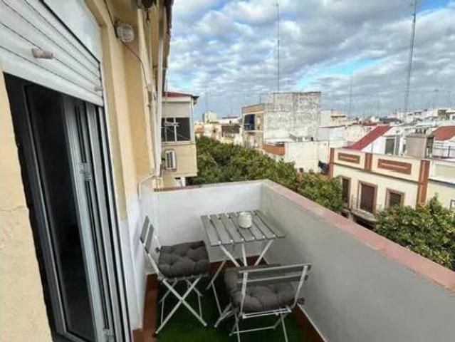 Piso en alquiler en Nervión, Sevilla