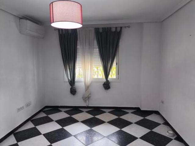 Piso en alquiler en Distrito Macarena, Sevilla