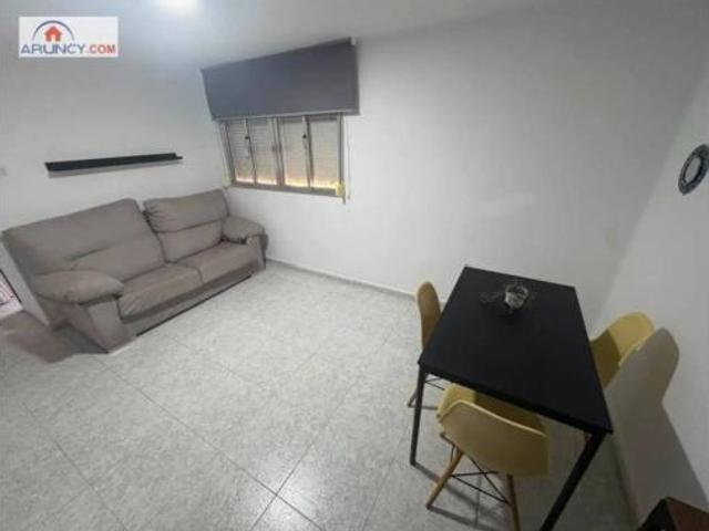 Piso en alquiler en San Pablo-Santa Justa, Sevilla