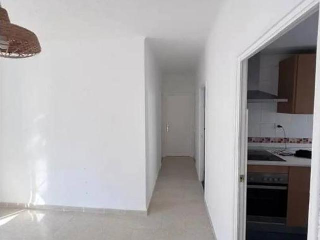 Piso en alquiler en Los Remedios, Sevilla