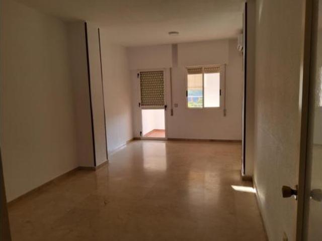 Piso en alquiler en Este-Alcosa-Torreblanca, Sevilla