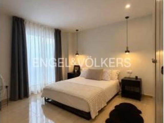 Piso en alquiler en Simat de la Valldigna, València / Valencia
