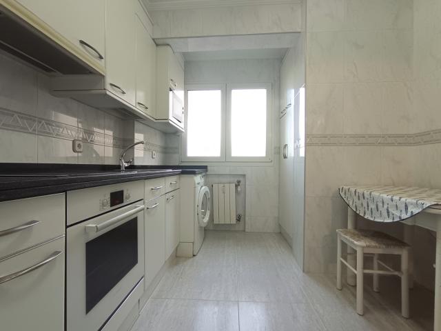 Apartamento en alquiler en Los Campos, Gijón
