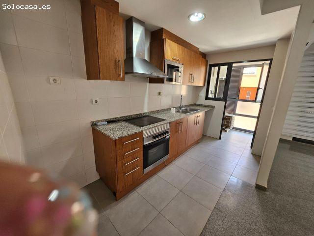 Piso en alquiler en Carlet, València / Valencia