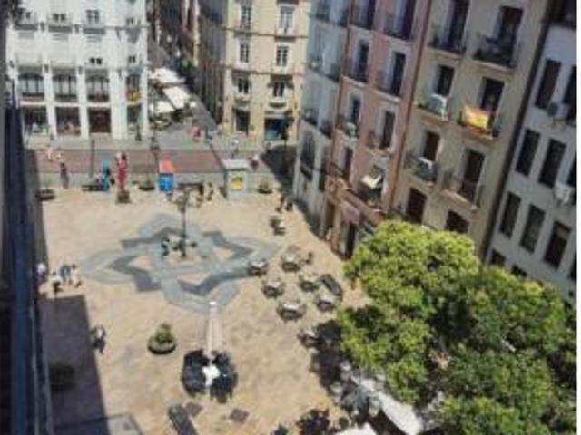 Piso en alquiler en Casco Histórico, Zaragoza