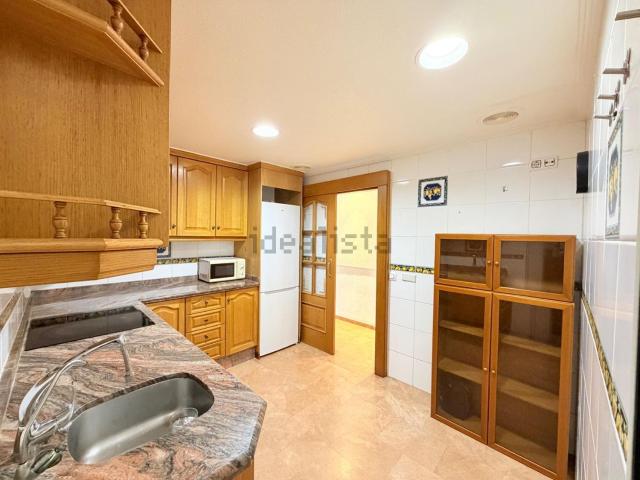 Piso en venta en Atzavares, el Baix Vinalopó