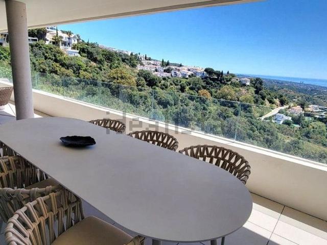 Ático en venta en Rio Real, Costa del Sol Occidental