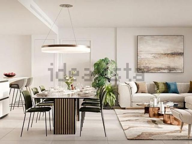 Ático en venta en Rio Real, Costa del Sol Occidental