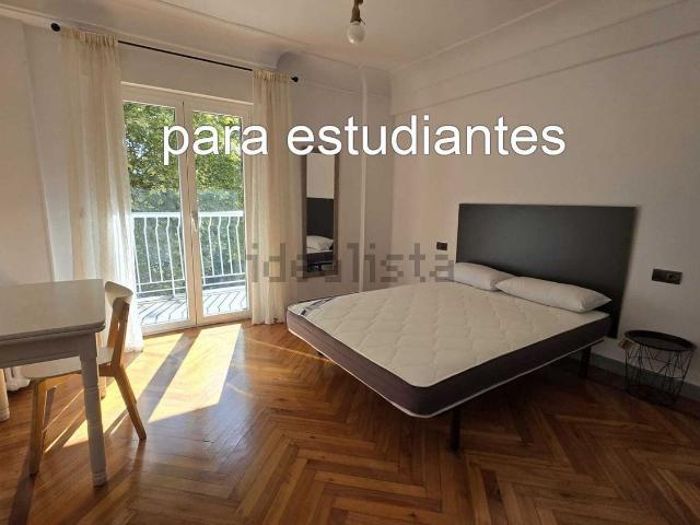 Piso en alquiler en Centro, Donostia-san Sebastián
