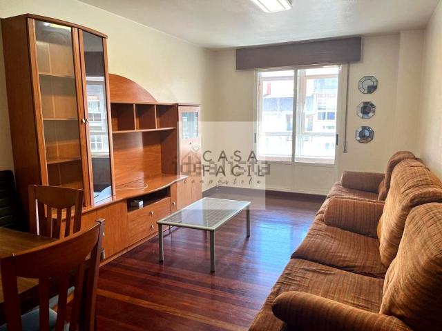 Piso en venta en Ames, Seidón