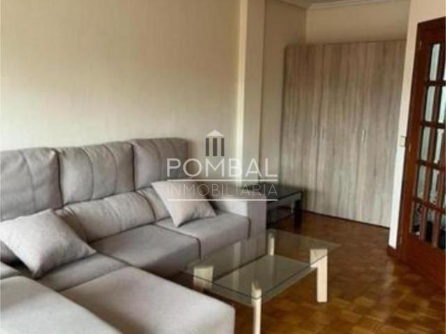 Piso en venta en O Posío, Ourense