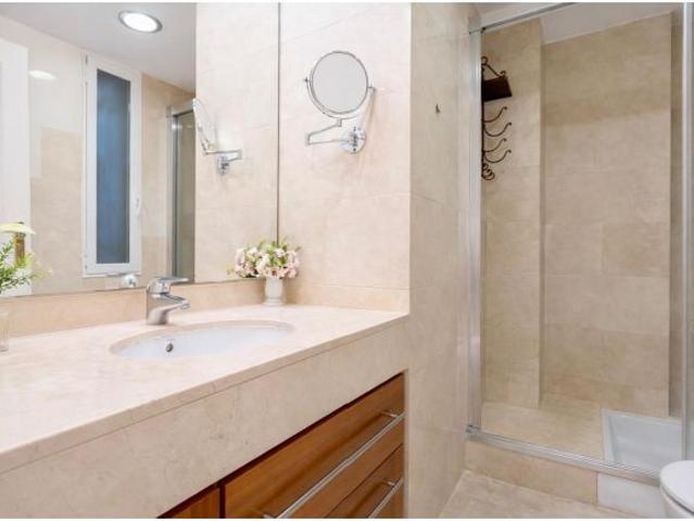 Piso en alquiler en Valencia De Las Torres, España