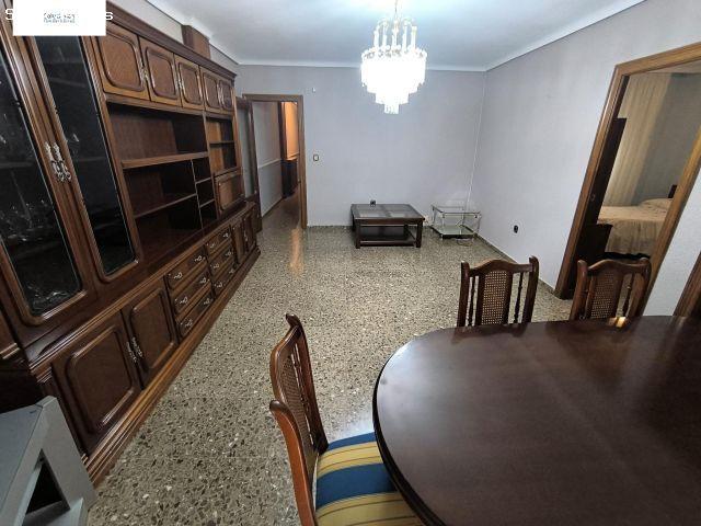 Piso en alquiler en Franciscanos, Albacete