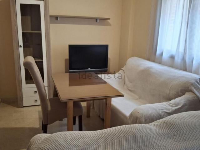 Piso en alquiler en Antequera, Málaga