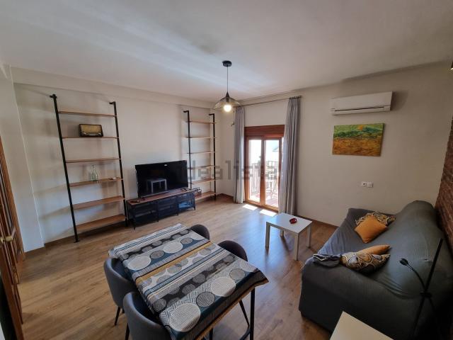 Piso en alquiler en Antequera, Málaga