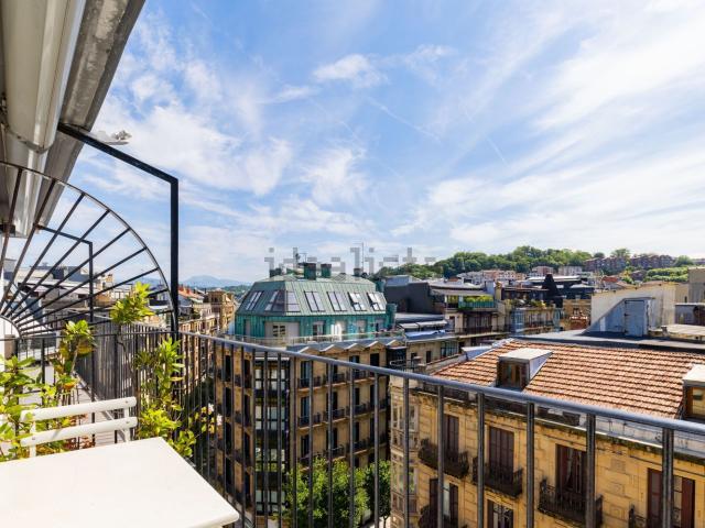 Ático en venta en Centro, Donostia-san Sebastián