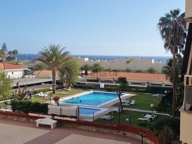 Ático en alquiler en Los Cristianos, Arona