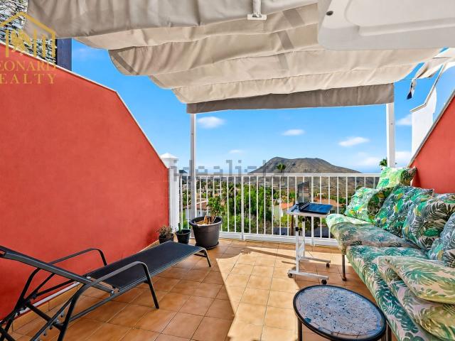 Ático en venta en Los Cristianos, Arona