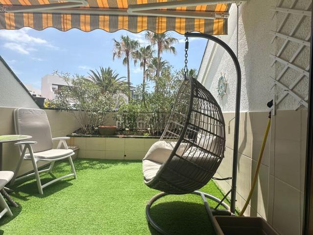 Piso en venta en Costa del Silencio, Arona