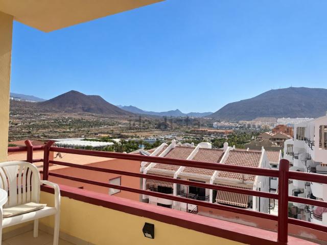 Piso en alquiler en Los Cristianos, Arona
