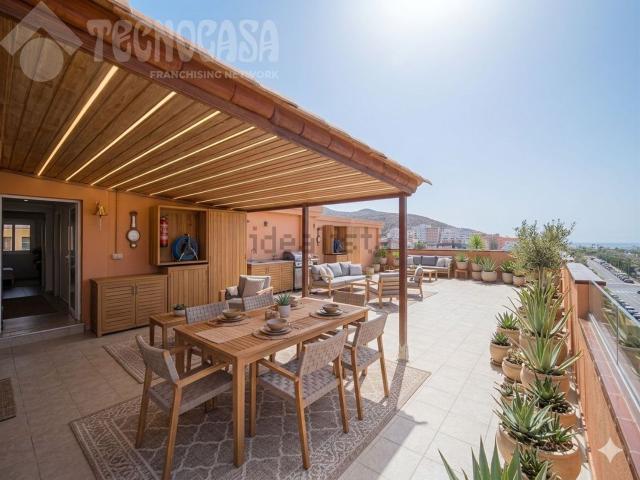 Ático en venta en Los Cristianos, Arona