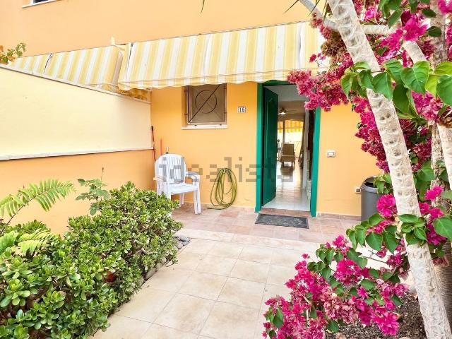 Dúplex en alquiler en Los Cristianos, Arona