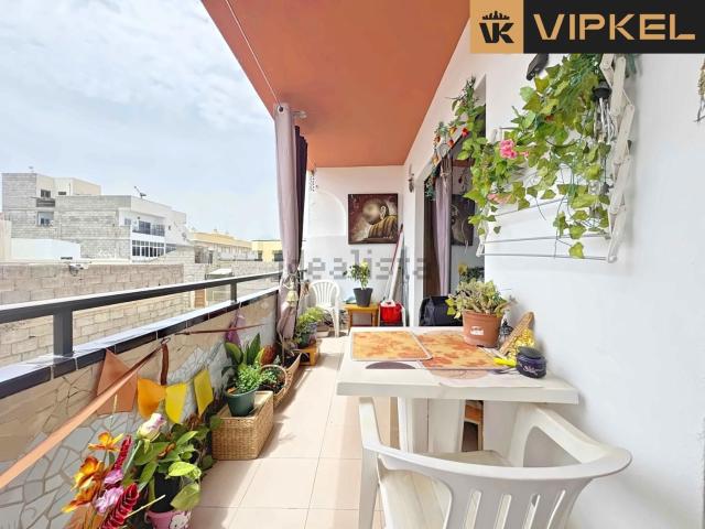 Piso en venta en Las Rosas, Arona