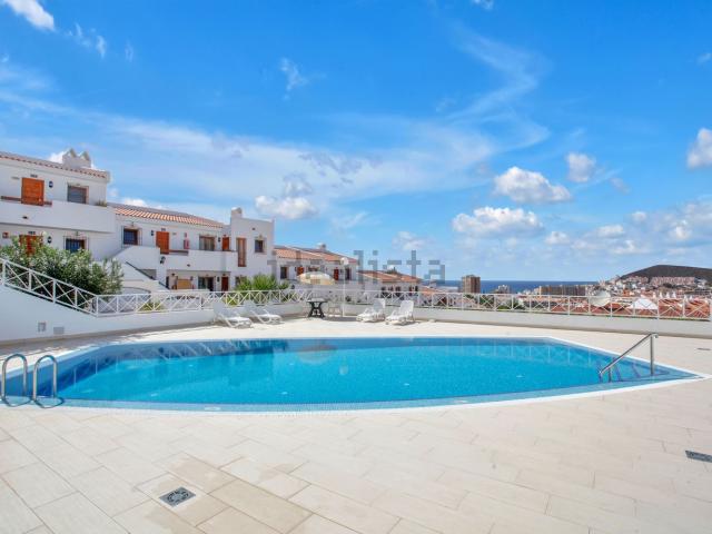Piso en alquiler en Los Cristianos, Arona