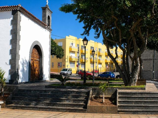Piso en venta en Las Rosas, Arona