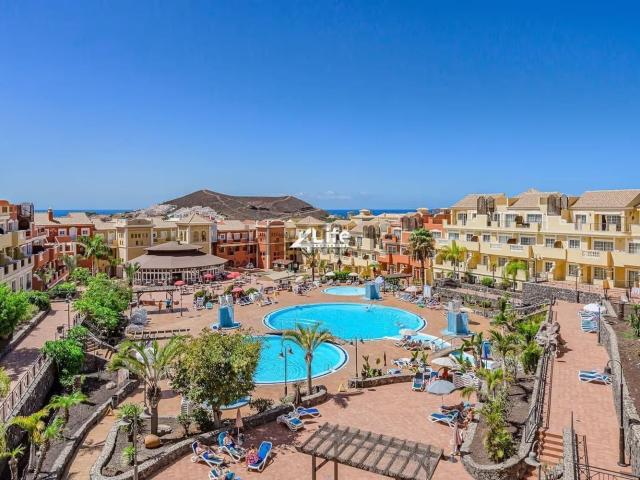 Ático en alquiler en Los Cristianos, Arona